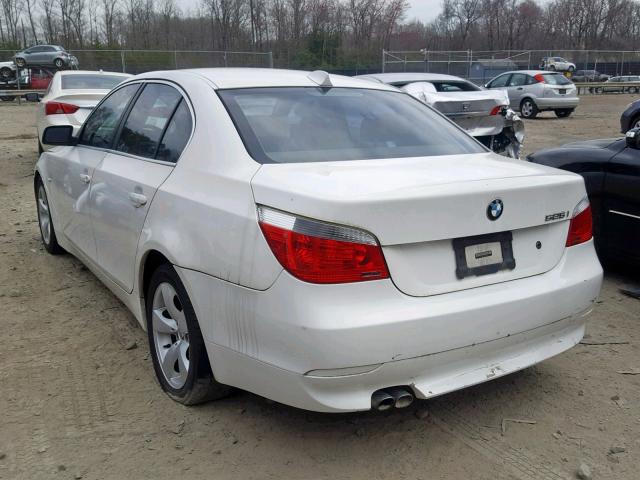 WBANA53555B862453 - 2005 BMW 525 I WHITE photo 3