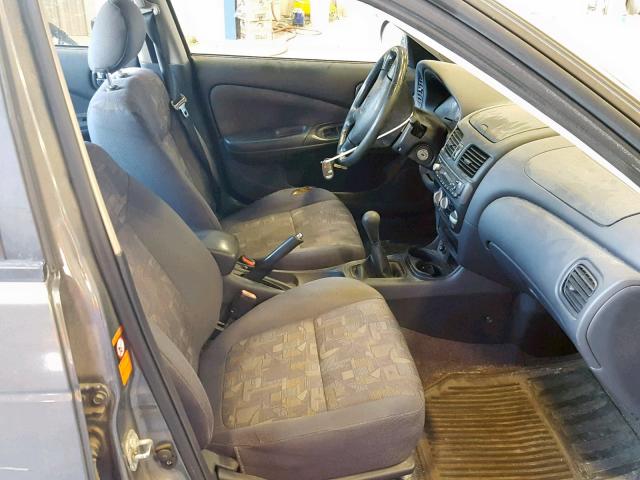 3N1BB51A51L002681 - 2001 NISSAN SENTRA SE GRAY photo 5