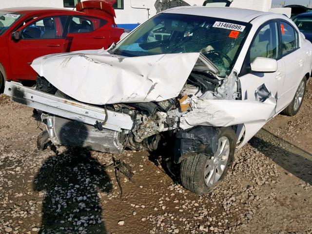 JM1BK32F581838018 - 2008 MAZDA 3 I WHITE photo 2