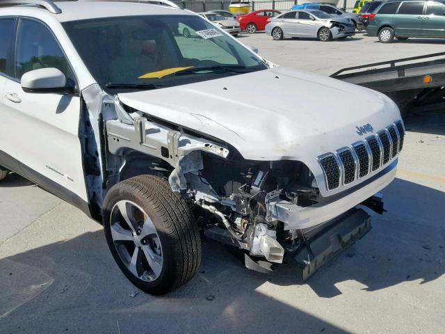 1C4PJLDB2KD296319 - 2019 JEEP CHEROKEE L WHITE photo 9