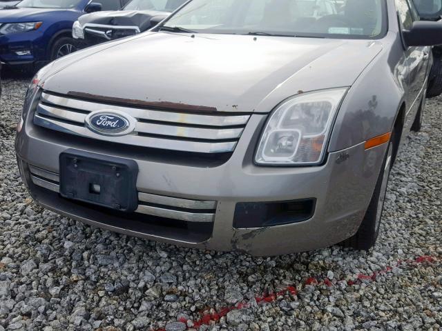 3FAHP06Z89R187737 - 2009 FORD FUSION S SILVER photo 9