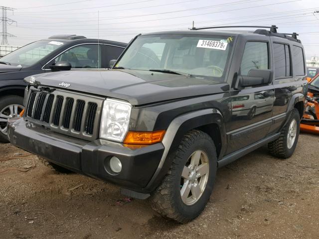 1J8HH48N36C314258 - 2006 JEEP COMMANDER GREEN photo 2