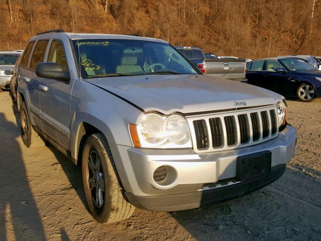 1J8GR48K07C577209 - 2007 JEEP GRAND CHER SILVER photo 1