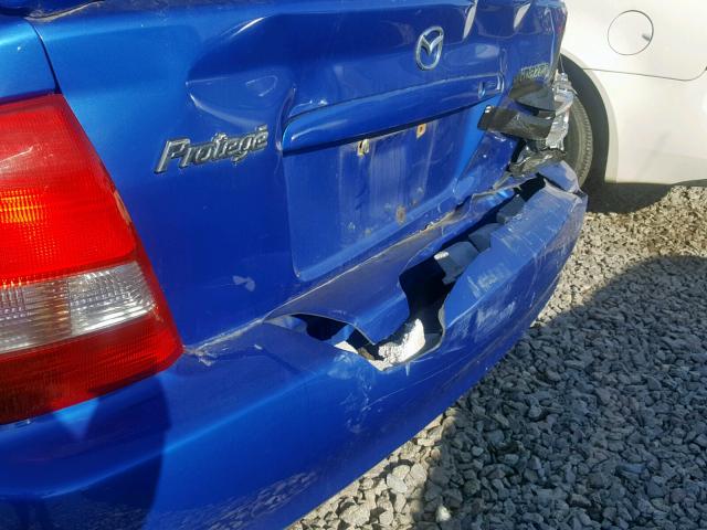 JM1BJ225130120226 - 2003 MAZDA PROTEGE DX BLUE photo 9