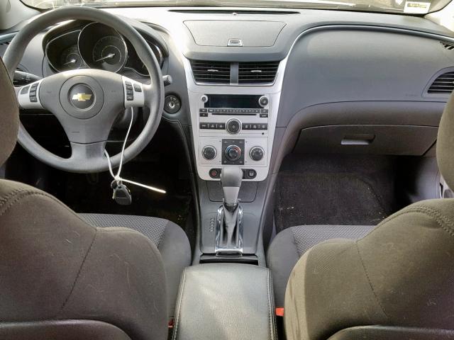 1G1ZC5E13BF373636 - 2011 CHEVROLET MALIBU 1LT SILVER photo 9