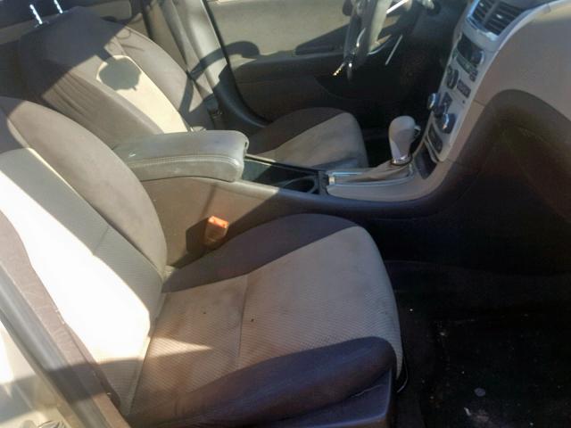 1G1ZB5E19BF347772 - 2011 CHEVROLET MALIBU LS ოქროსფერი ფოტო 5