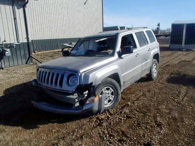 1C4NJRAB5ED855168 - 2014 JEEP PATRIOT SILVER photo 2