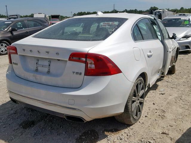 LYV402HM7HB133356 - 2017 VOLVO S60 PLATIN WHITE photo 4