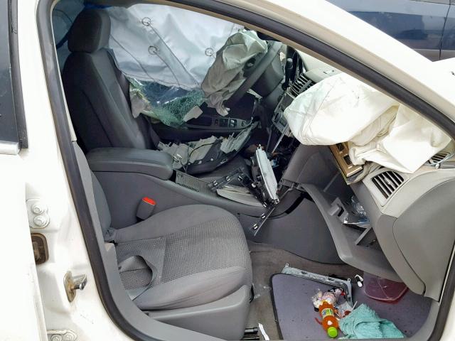 1G1ZG57B88F167408 - 2008 CHEVROLET MALIBU LS WHITE photo 5