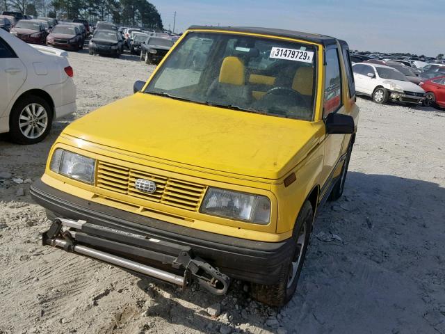 2CNBJ18UXP6908665 - 1993 GEO TRACKER YELLOW photo 2