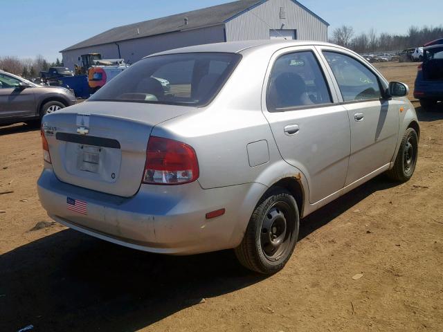 KL1TJ52654B257312 - 2004 CHEVROLET AVEO LS SILVER photo 4