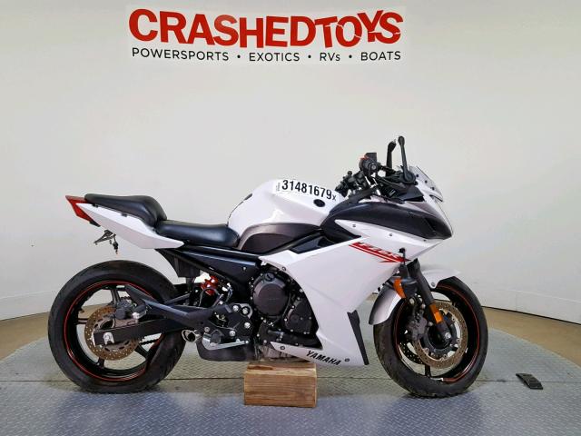 JYARJ18EXCA008062 - 2012 YAMAHA FZ6 R WHITE photo 1