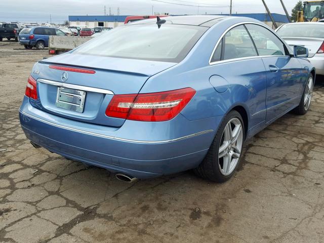 WDDKJ5GB7BF114125 - 2011 MERCEDES-BENZ E 350 BLUE photo 4