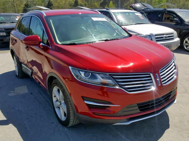 5LMCJ1C92JUL18697 - 2018 LINCOLN MKC PREMIE RED photo 1