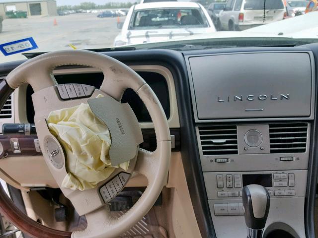 5LMEU68H63ZJ09160 - 2003 LINCOLN AVIATOR თეთრი ფოტო 9