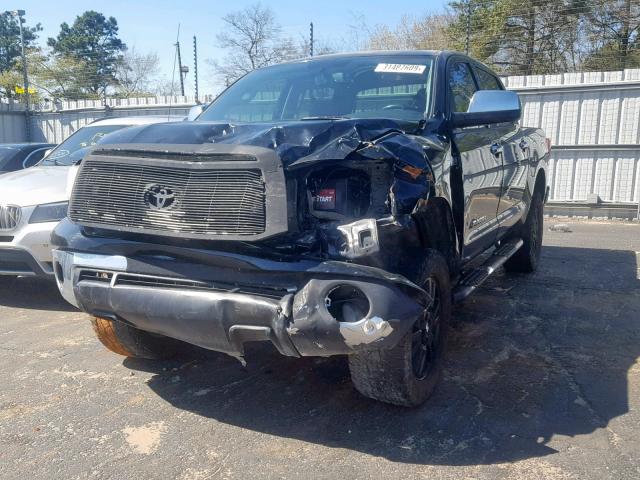 5TFDW5F11DX313892 - 2013 TOYOTA TUNDRA CRE BLACK photo 2