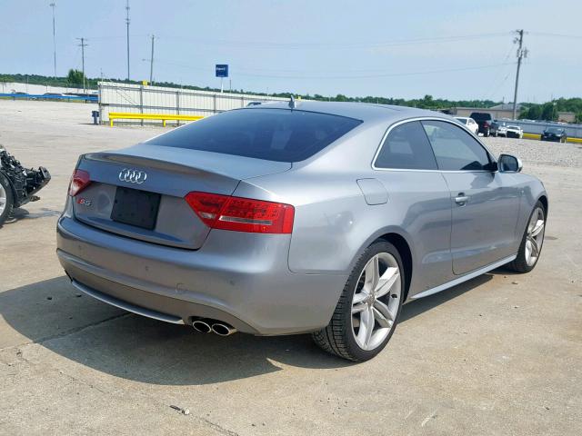 WAU3VAFR5BA029627 - 2011 AUDI S5 PRESTIG GRAY photo 4