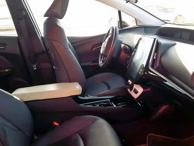 JTDKARFP5J3088252 - 2018 TOYOTA PRIUS PRIM 红色 照片 5