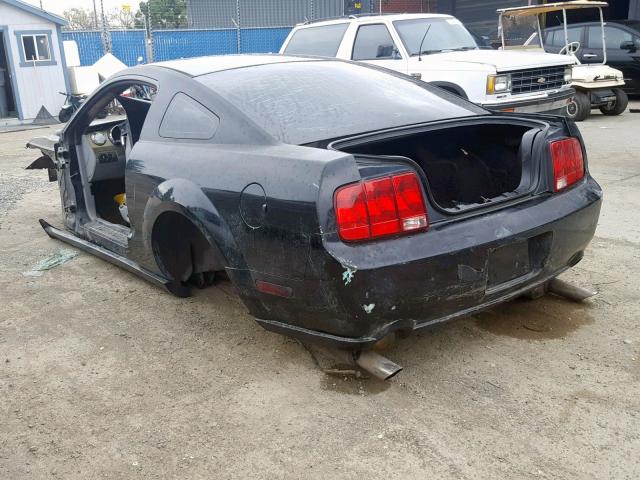 1ZVHT82H165263215 - 2006 FORD MUSTANG GT BLACK photo 3