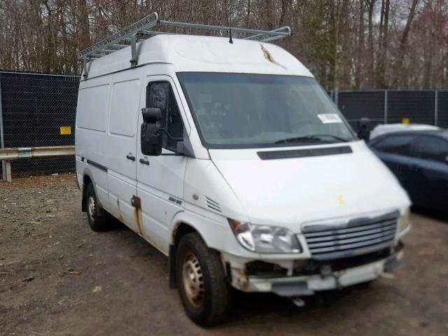 WDYPD644455847900 - 2005 FREIGHTLINER SPRINTER 2 WHITE photo 1