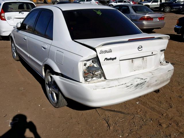 JM1BJ225821606735 - 2002 MAZDA PROTEGE DX WHITE photo 3