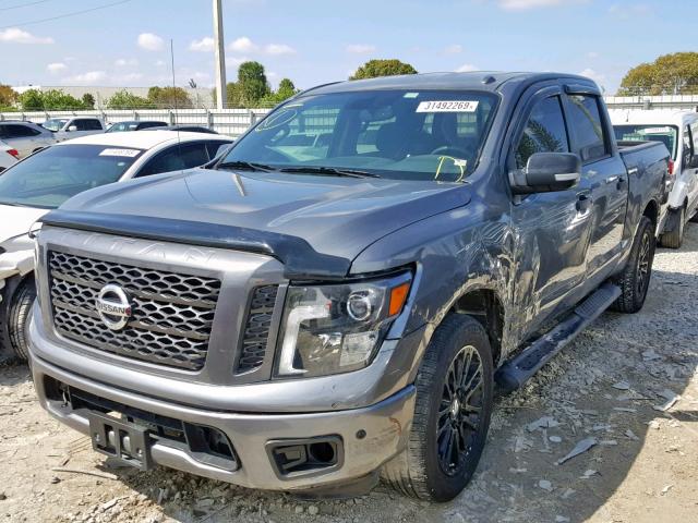 1N6AA1E65JN518126 - 2018 NISSAN TITAN SV GRAY photo 2