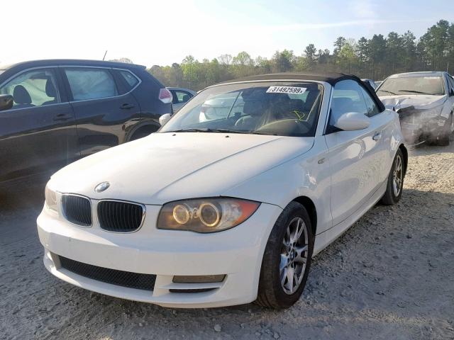 WBAUL73548VE89798 - 2008 BMW 128 I WHITE photo 2