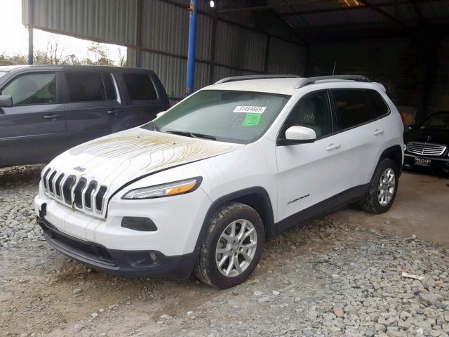 1C4PJLCB3JD573723 - 2018 JEEP CHEROKEE L WHITE photo 2