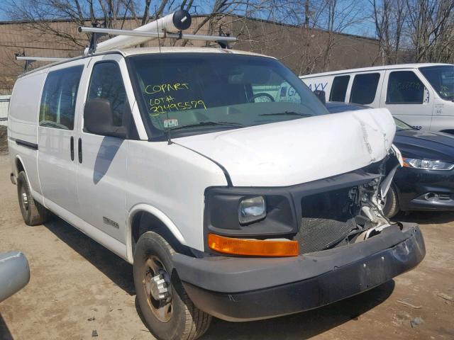 1GTHG39U441218223 - 2004 GMC SAVANA G35 WHITE photo 1