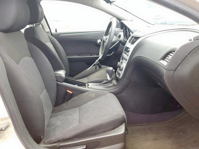 1G1ZC5E19BF261410 - 2011 CHEVROLET MALIBU 1LT 金色 照片 5