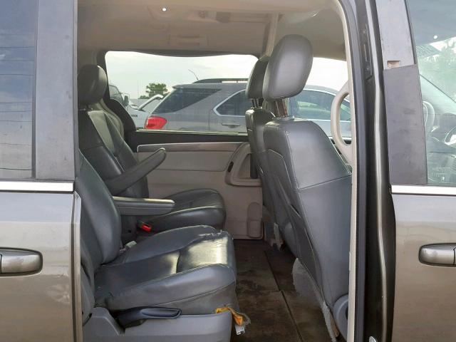 2V4RW3D14AR202282 - 2010 VOLKSWAGEN ROUTAN SE GRAY photo 6