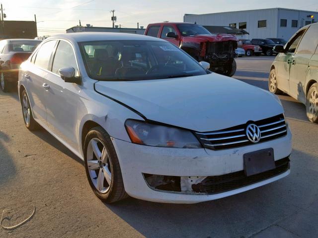 1VWBP7A38DC034131 - 2013 VOLKSWAGEN PASSAT SE WHITE photo 1