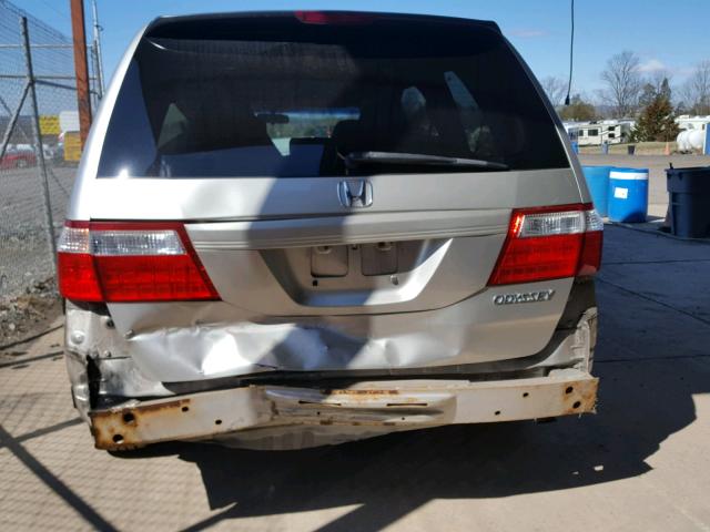 5FNRL38287B004489 - 2007 HONDA ODYSSEY LX SILVER photo 9