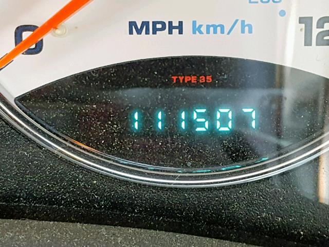 1J4GL38K14W141590 - 2004 JEEP LIBERTY RE 绿色 照片 8