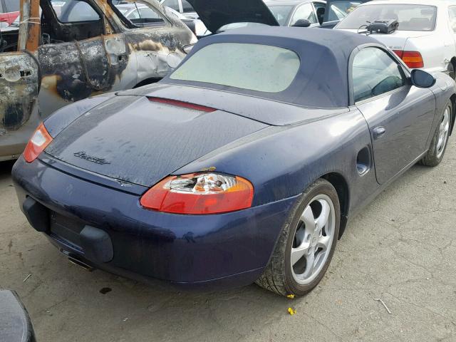 WP0CA29821U624052 - 2001 PORSCHE BOXSTER BLUE photo 4