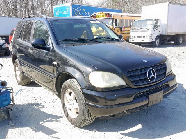 4JGAB54E31A288329 - 2001 MERCEDES-BENZ ML 320 BLACK photo 1