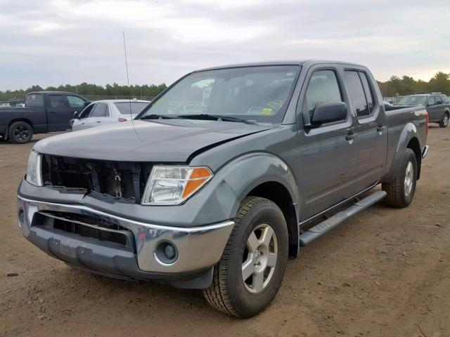 1N6AD09W67C461239 - 2007 NISSAN FRONTIER C GRAY photo 2