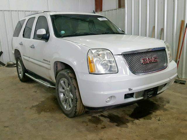 1GKFK63817J283834 - 2007 GMC YUKON DENA WHITE photo 1