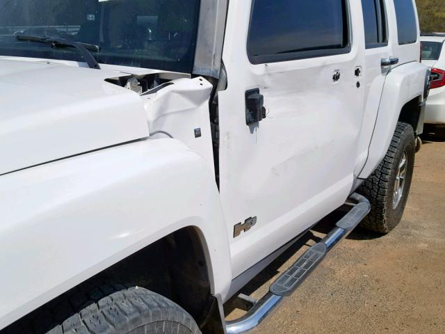 5GTDN13E478236395 - 2007 HUMMER H3 WHITE photo 9