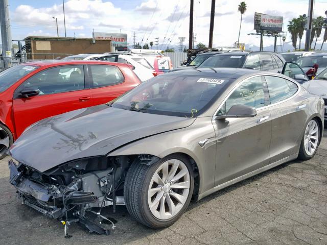 5YJSA1E27GF169045 - 2016 TESLA MODEL S SILVER photo 2