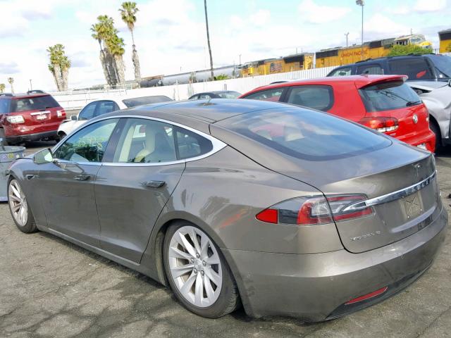 5YJSA1E27GF169045 - 2016 TESLA MODEL S SILVER photo 3