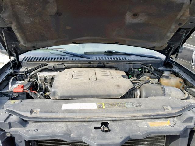 5LMFU28R74LJ39309 - 2004 LINCOLN NAVIGATOR Qara foto 7