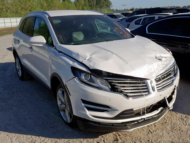 5LMCJ1C98HUL61774 - 2017 LINCOLN MKC PREMIE WHITE photo 1