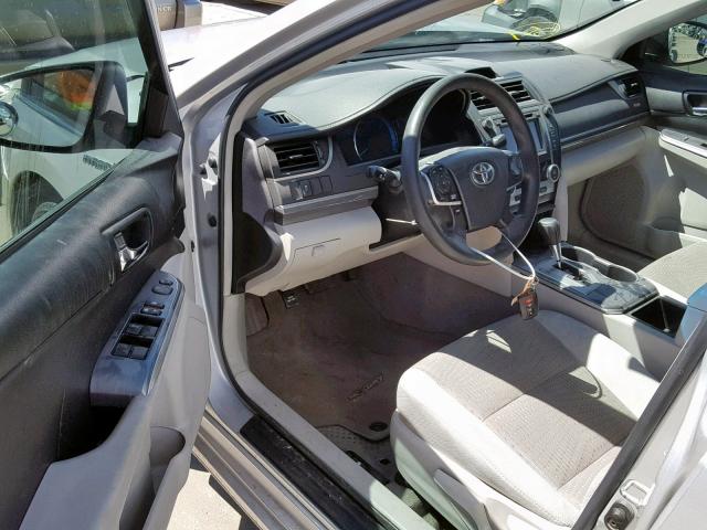 4T1BD1FK7EU129506 - 2014 TOYOTA CAMRY HYBR SILVER photo 9