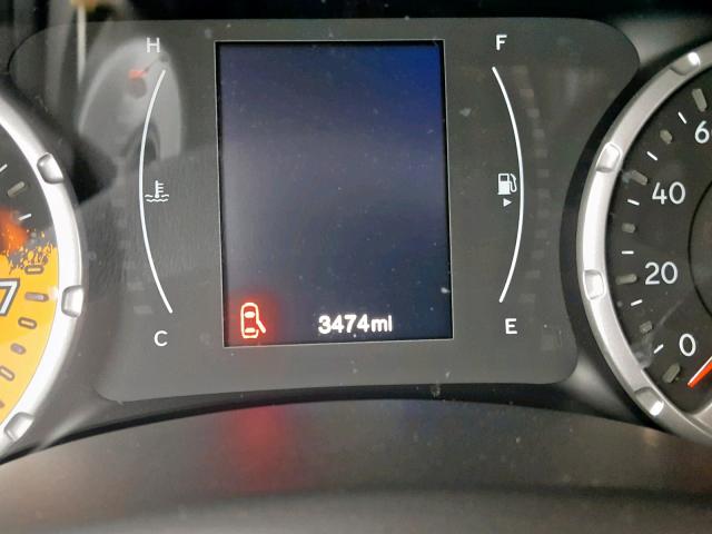 ZACCJBAB3JPH02623 - 2018 JEEP RENEGADE S შავი ფოტო 8