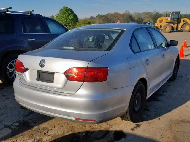 3VW2K7AJ1EM220963 - 2014 VOLKSWAGEN JETTA BASE 灰色 照片 4