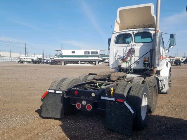 2FWJA3CV66AW47090 - 2006 STERLING TRUCK AT 9500 WHITE photo 4