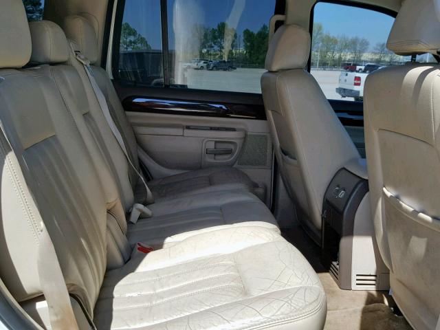 5LMEU88HX4ZJ51294 - 2004 LINCOLN AVIATOR WHITE photo 6