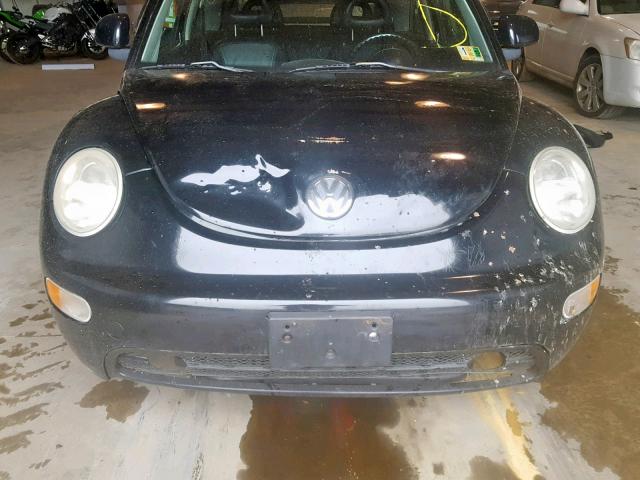 3VWCC21C6XM446229 - 1999 VOLKSWAGEN NEW BEETLE შავი ფოტო 9