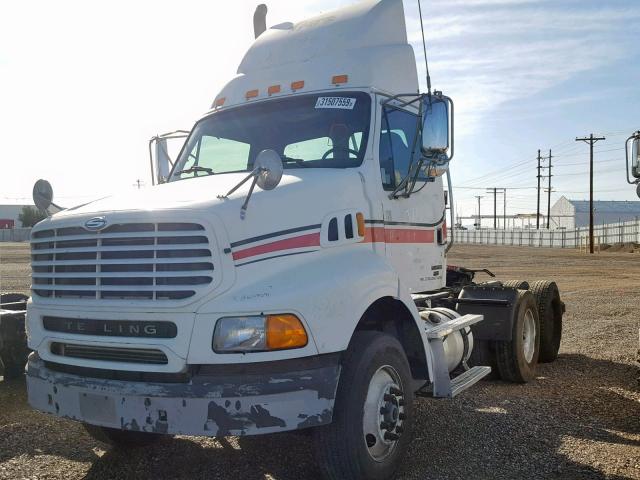 2FWJA3CV86AW47091 - 2006 STERLING TRUCK AT 9500 WHITE photo 2